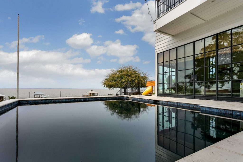 What You Should Know About an Infinity Pool Design