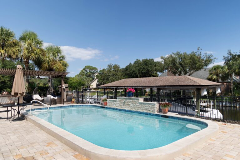 Gulf Breeze Pool Builders