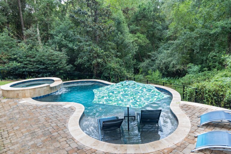 Daphne Pool Builders