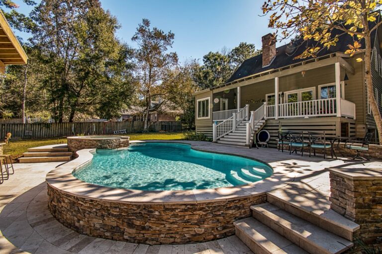 Daphne Pool Builders