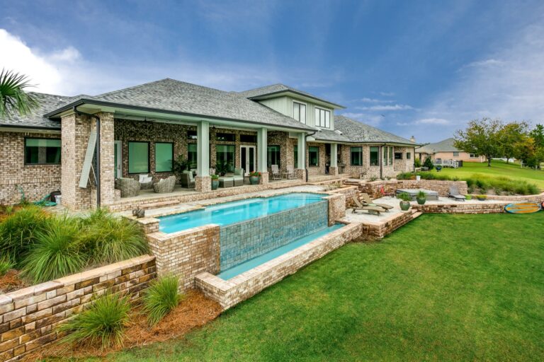 Milton Pool Builders